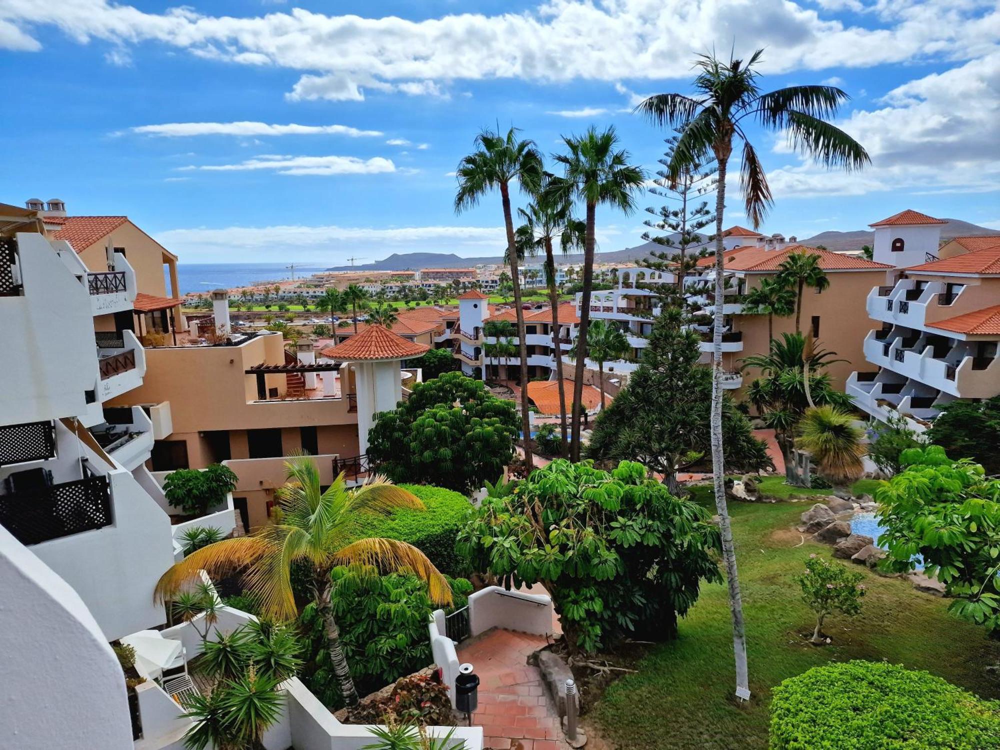 Strelitzia Apartment - Ocean View & Heated Pool سان ميغيل ذي أبونا المظهر الخارجي الصورة