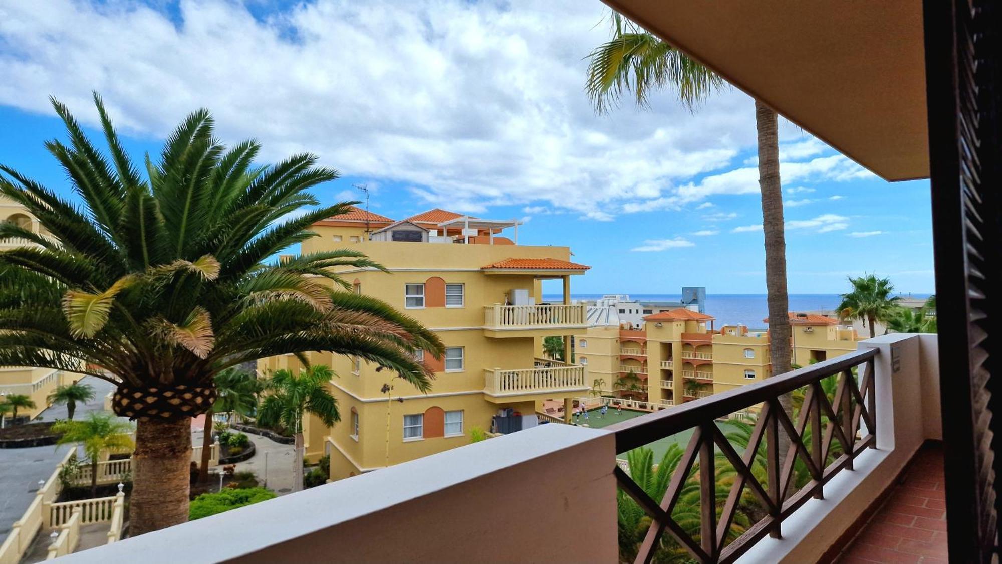 Strelitzia Apartment - Ocean View & Heated Pool سان ميغيل ذي أبونا المظهر الخارجي الصورة